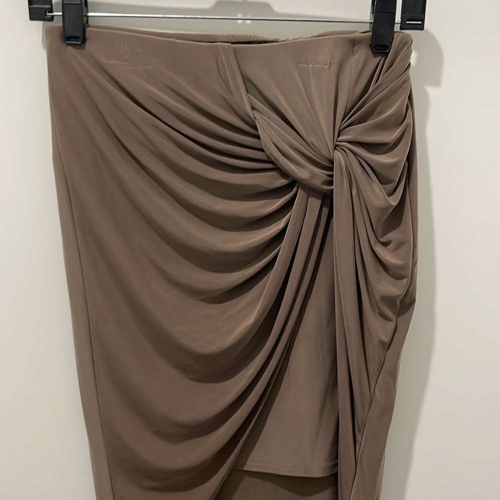 NWT 2 Piece Matching Skirt Set size Medium - Picture 4 of 8